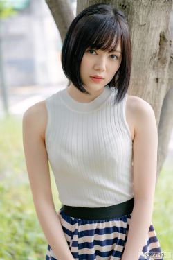 jk白丝袜美女被男人桶